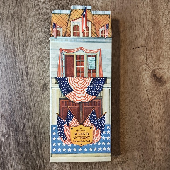 Vintage Hallmark Susan B. Anthony Cloth Doll 1979 Famous‎ Americans Series 1 Box - Picture 2 of 13